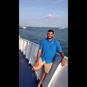 Meet your Posher, Eric